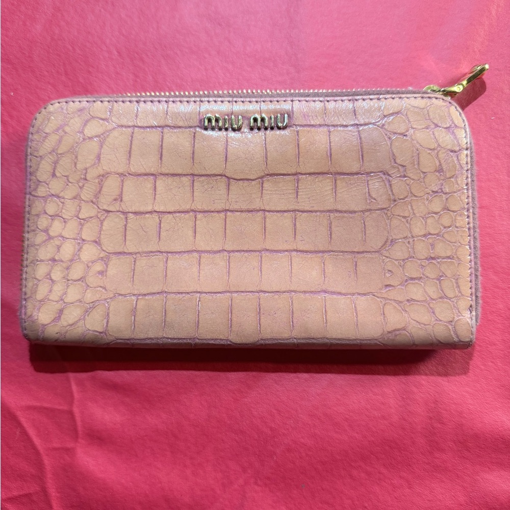 Miu Miu croc embossed long wallet. Beautiful condition. See pics.